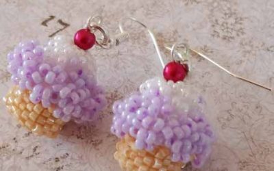 Inspiration: beaded cupcake earrings