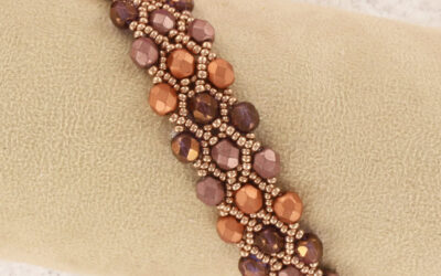 String a facet bead bracelet